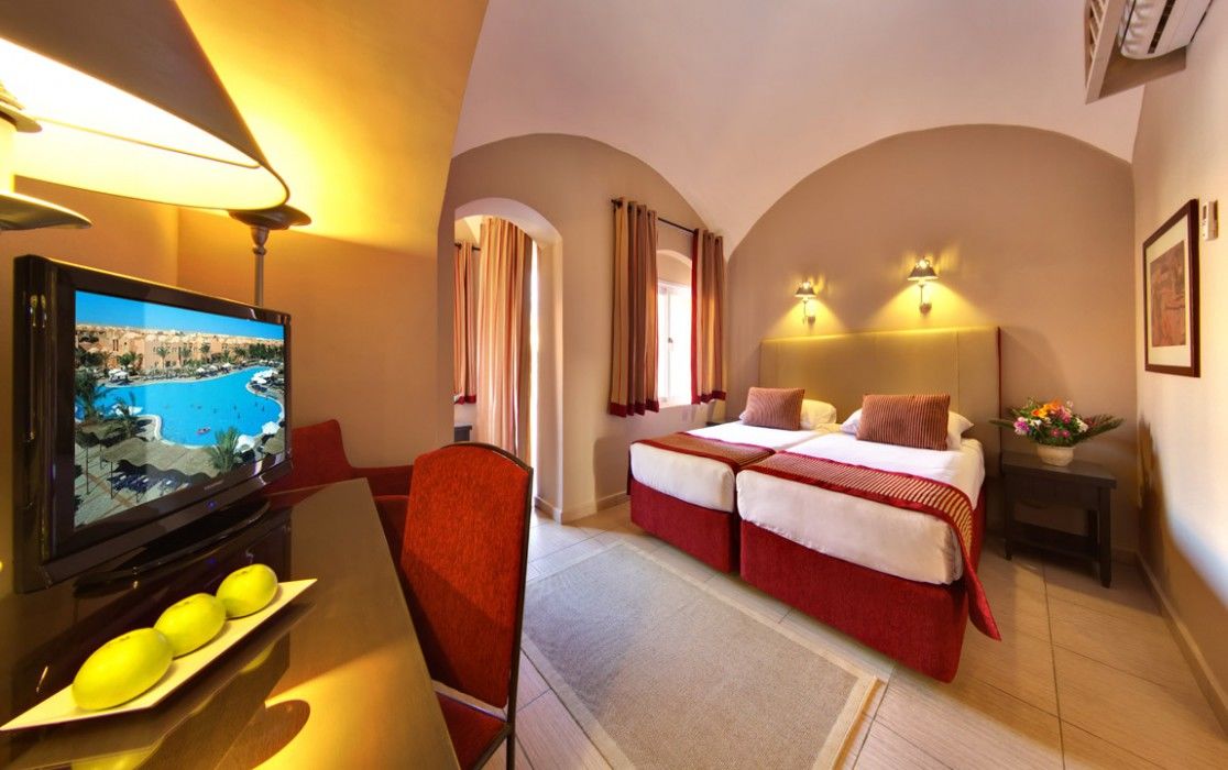 Jaz Makadi Oasis Complex 5*
